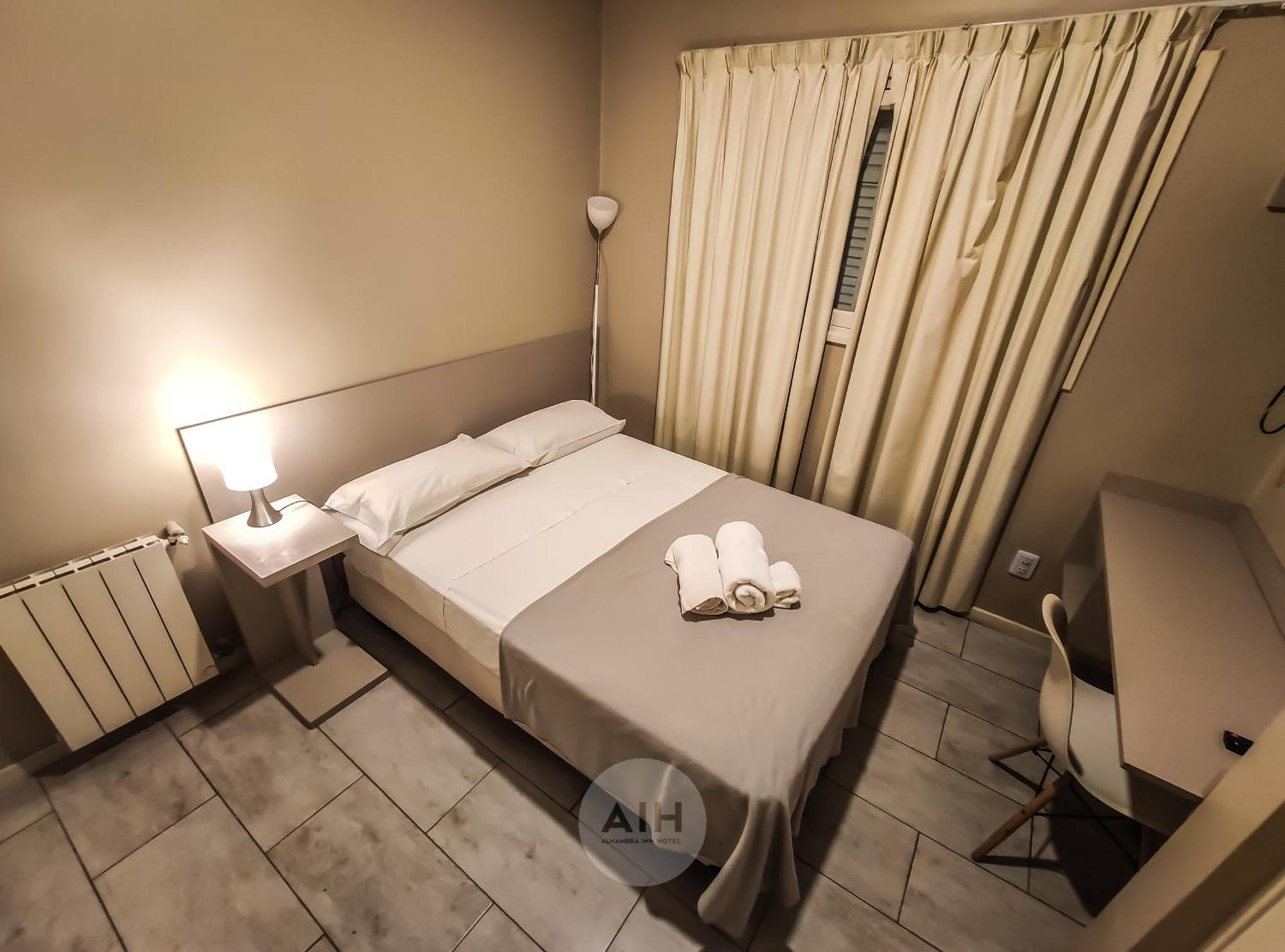 Hotel Alhambra Сан-Хуан Экстерьер фото